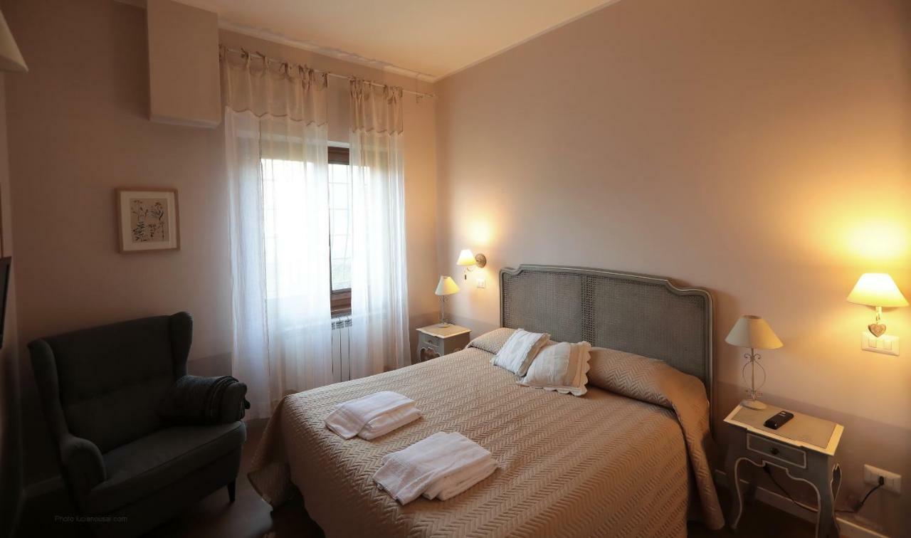 Ai Due Cedri Guest House Capranica Ngoại thất bức ảnh